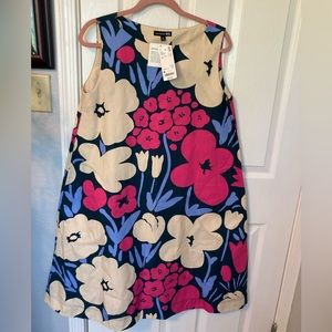 NWT Marimekko UNI QLO floral dress with pockets